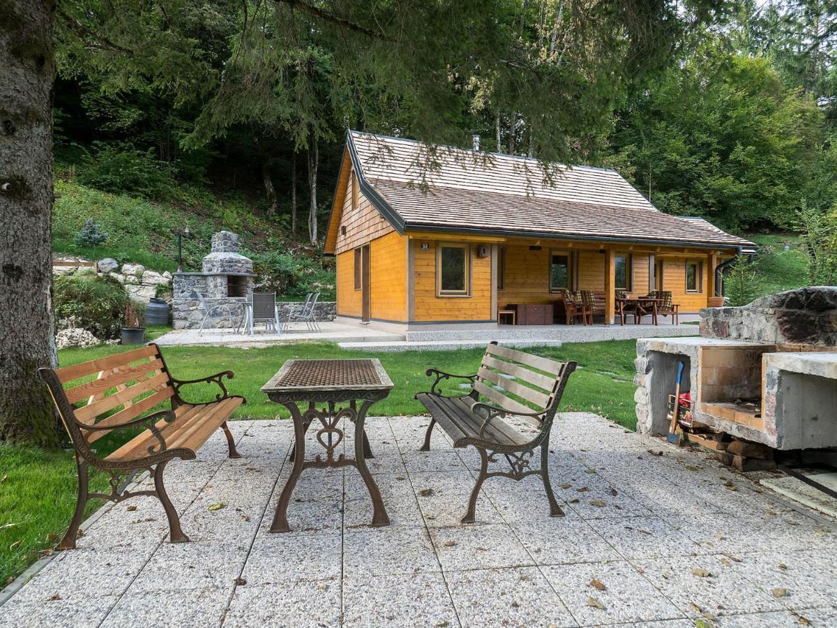 Bohinj Cottage Pr' Maricki - House In Nature With Hot Tub & Sauna Екстериор снимка