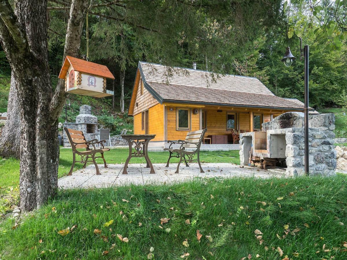 Bohinj Cottage Pr' Maricki - House In Nature With Hot Tub & Sauna Екстериор снимка